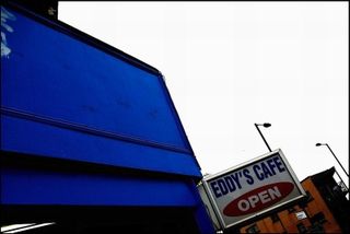 Bleue : n'insiste pas. Bleue : n'insiste pas.