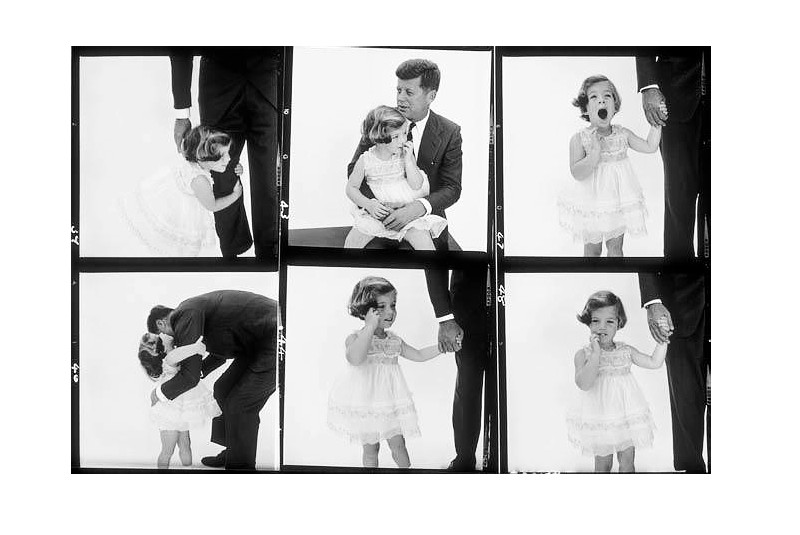 CAROLINE KENNEDY AVEC SON PERE JOHN PAR RICHARD AVEDON