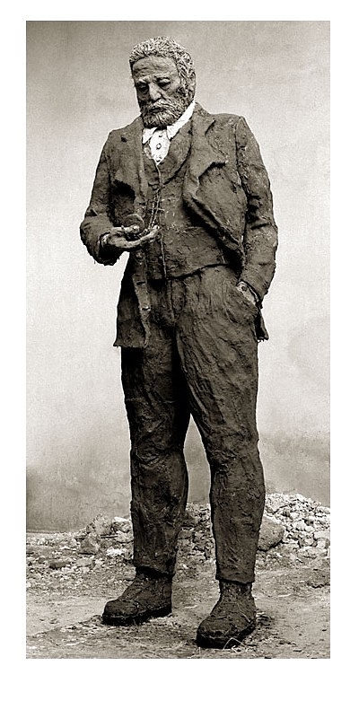 VICTOR HUGO PAR  OUSMANE SOW