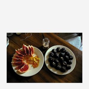 J-ai tranch- leur silence  avec le couteau de la gourmandise