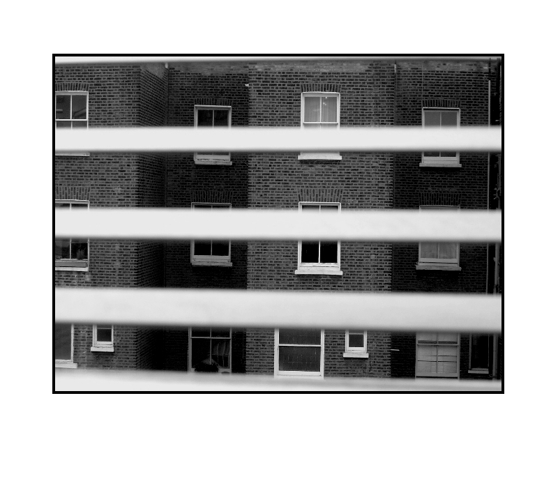 4 Je denude les fenetres dit elle