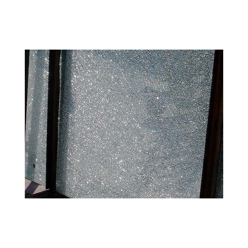 J'entends parfois d-j- le silence comme un appel dans la maison