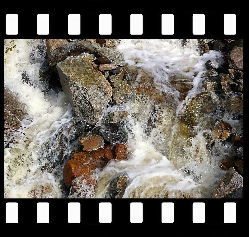 Bercer par cette voix d-eau et d--cumes