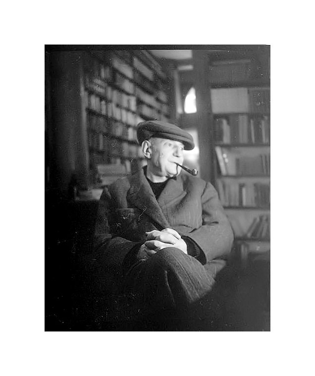 Umberto Saba dans sa librairie de Trieste 3