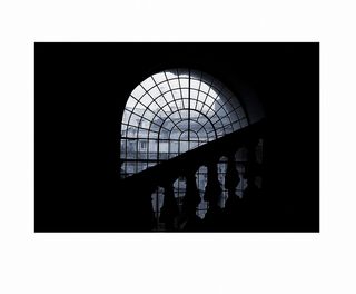 A-  le arcate dei portoni indicavano la salita