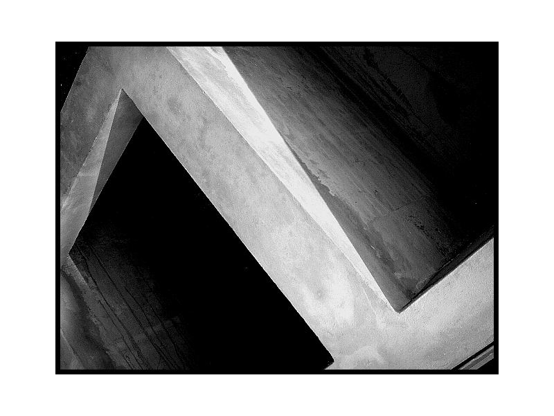 Tout est bizarre       Dans quel sens   dans quel sens