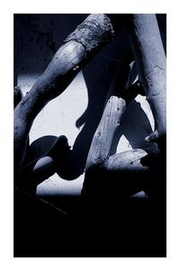 va profond | dans les espaces ténébreux Dans les espaces t-n-breux