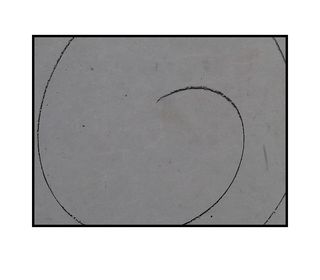 L-ab-me revient p-riodiquement suivant un trac- en spirale