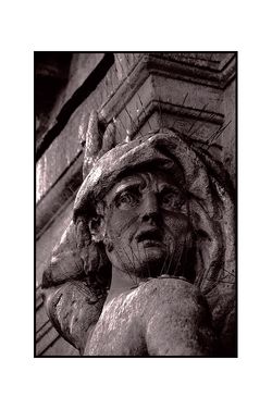 “on appelle cela le chant des enfouis” Le chant des enfouis