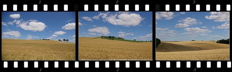 Une grande morsure avec le bleu du ciel