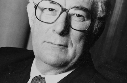 Seamus-heaney