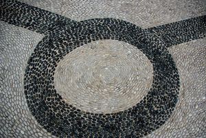 certains mots s’accrochent encore 107 mots