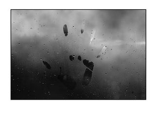 Ni mirages ni tentations | ne traverseront le miroir opaque. Ni mirages ni tentationsne traverseront le miroir opaque.