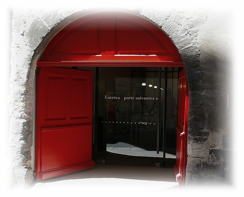 Excellent exercice qui finit dans le comique, au nadir de la poésie.