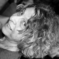 Ève de Laudec Eve de Laudec Ph