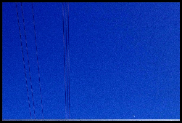 Sur le fil bleu du ciel