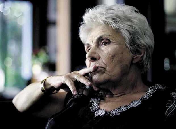 Kiki_dimoula portrait