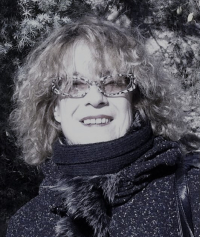 Mireille Fargier-Caruso Mireille Fargier-Caruso portrait NB