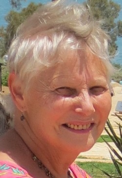 Anne-rothschild-yaffo-250x365