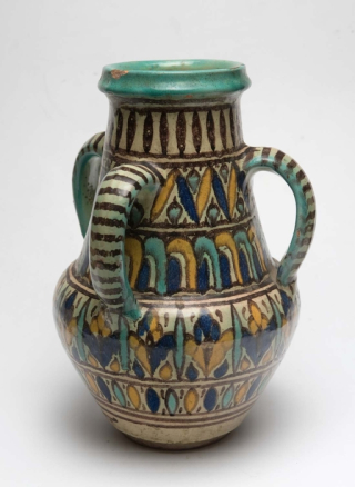 COLLECTIE_TROPENMUSEUM_Geglazuurde_aardewerken_kruik_TMnr_5683-29 (1) COLLECTIE_TROPENMUSEUM_Geglazuurde_aardewerken_kruik_TMnr_5683-29 (1)