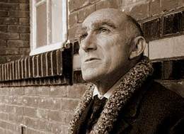 Rufus dans le rôle de Cripure. « Le Sang noir », téléfilm dramatique réalisé en 2006 par Peter Kassovitz d'après Louis Guilloux. Prix d'interprétation masculine lors du 9e Festival international du Film de Télévision de Luchon 2007. Rufus_en_sepia