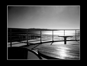 Mer cénotaphe et nos prisons de plexiglas Mer_cnotaphe_et_nos_prisons_de_plex