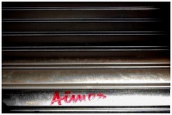 Ecrire_aimer_sur_un_rideau_de_fer