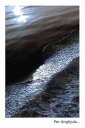 Je reste là tout seul avec le bruit des vagues Je_reste_l_tout_seul_avec_le_bruit_des_v