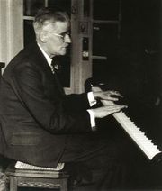James Joyce parGisèle Freund, 1939 Joyce_par_freund_1939