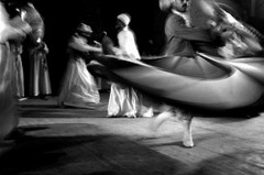 Les_derviches_tourneurs_photo_de_tim_geo