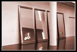 Michelangela_dans_les_miroirs_briss_de_m