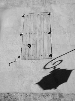 Sa_chambre_noire_est_l_