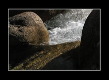 Une déchirure remonte à la surface Une_dchirure_remonte_la_surface