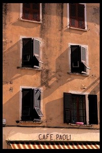 Une_lumire_mordore__1