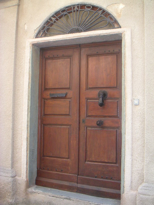 Portail de la maison Paoli-Baldassari (1840)